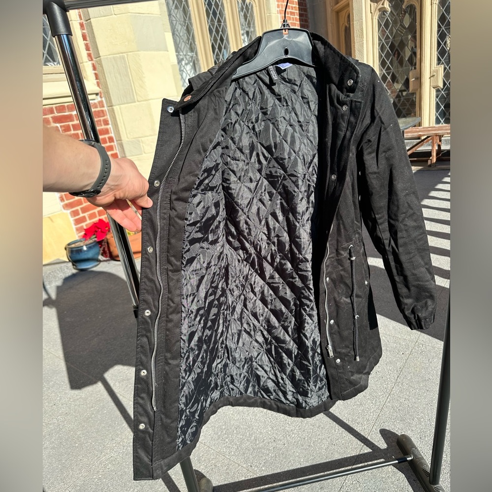 Divided Coat With Quilted Lining - image 2